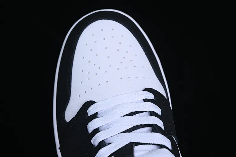 All categories Air Jordan Jordan series basketball shoes Air Jordan 1 Low Air Jordan 1 Low "Panda" AJ1 Joe 1 black and white panda low-top cultural and casual sneakers HF3188-106